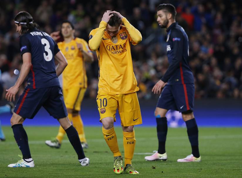 Mani tra i capelli per Messi. Reuters